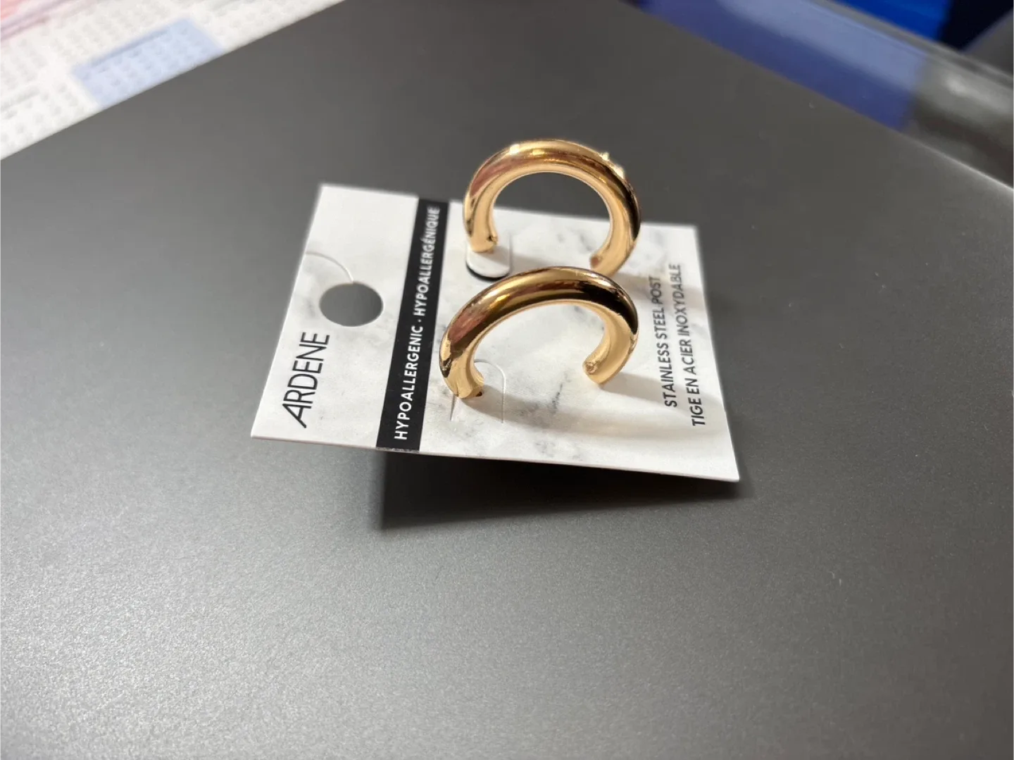 Ardene Gold Hoop Earrings - New image indicator(2)