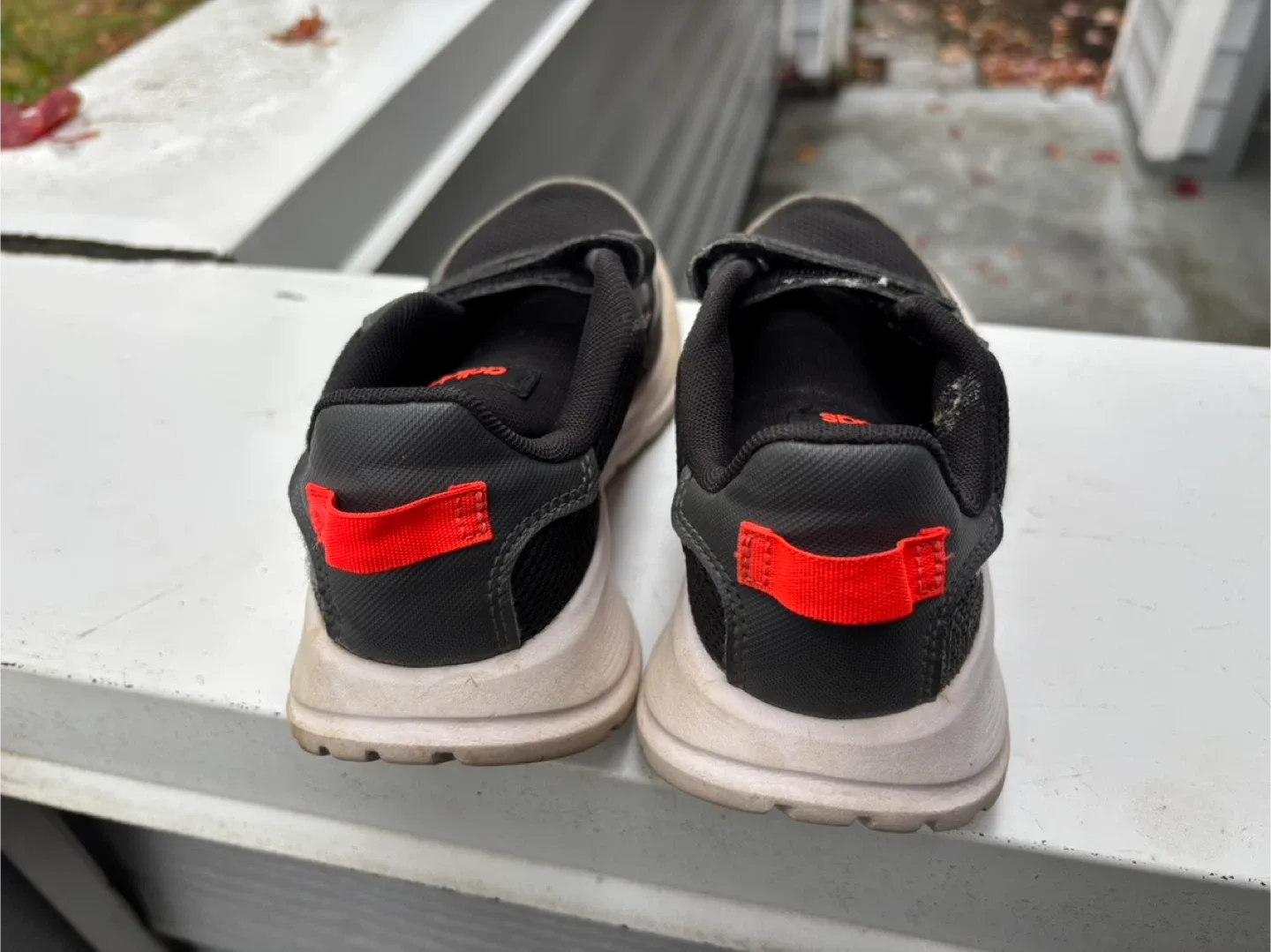 Adidas Kids' Sneakers - Size 1 US image indicator(3)