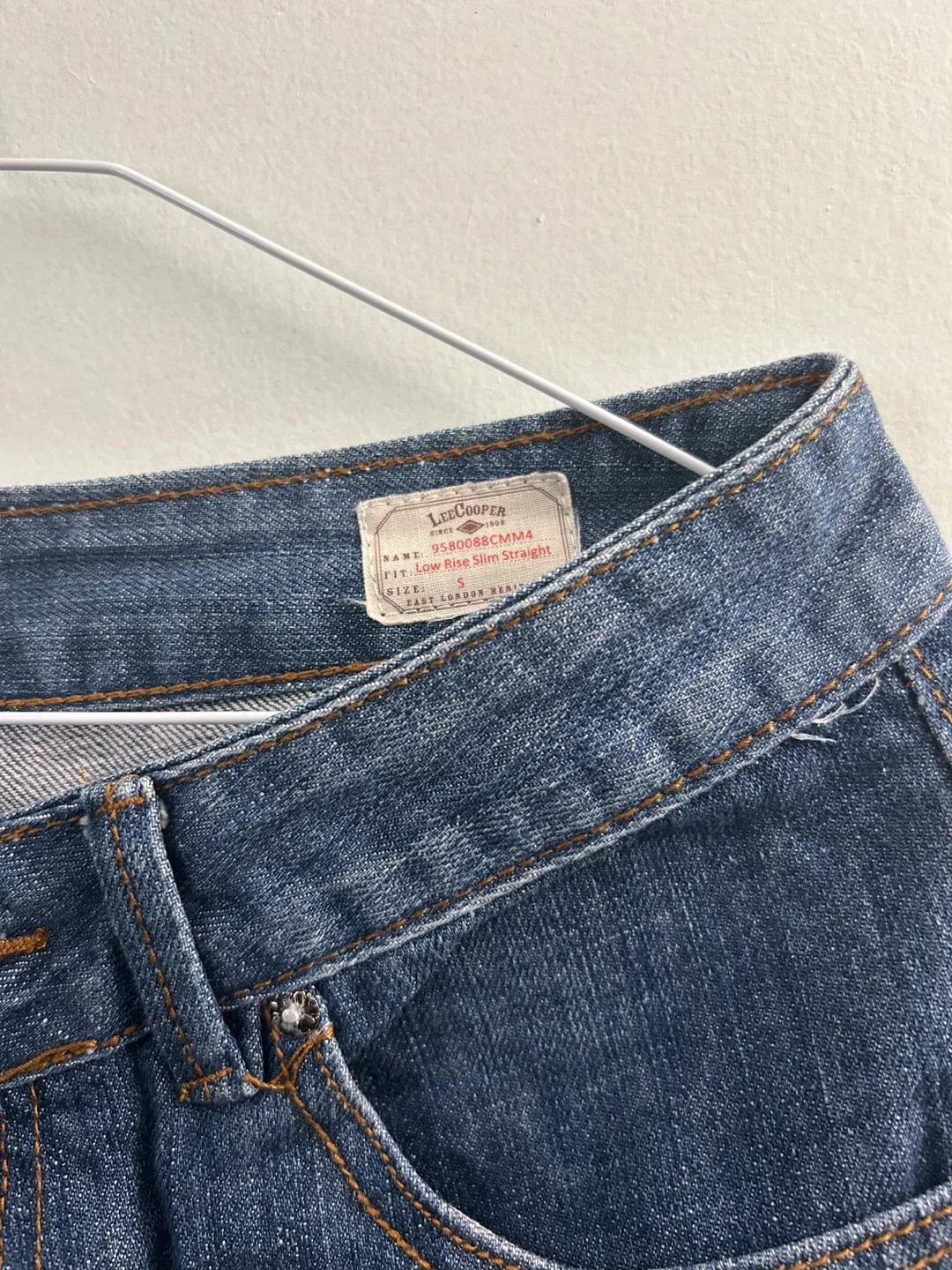 Lee Cooper Denim Shorts / Jorts - Size 30 image indicator(3)