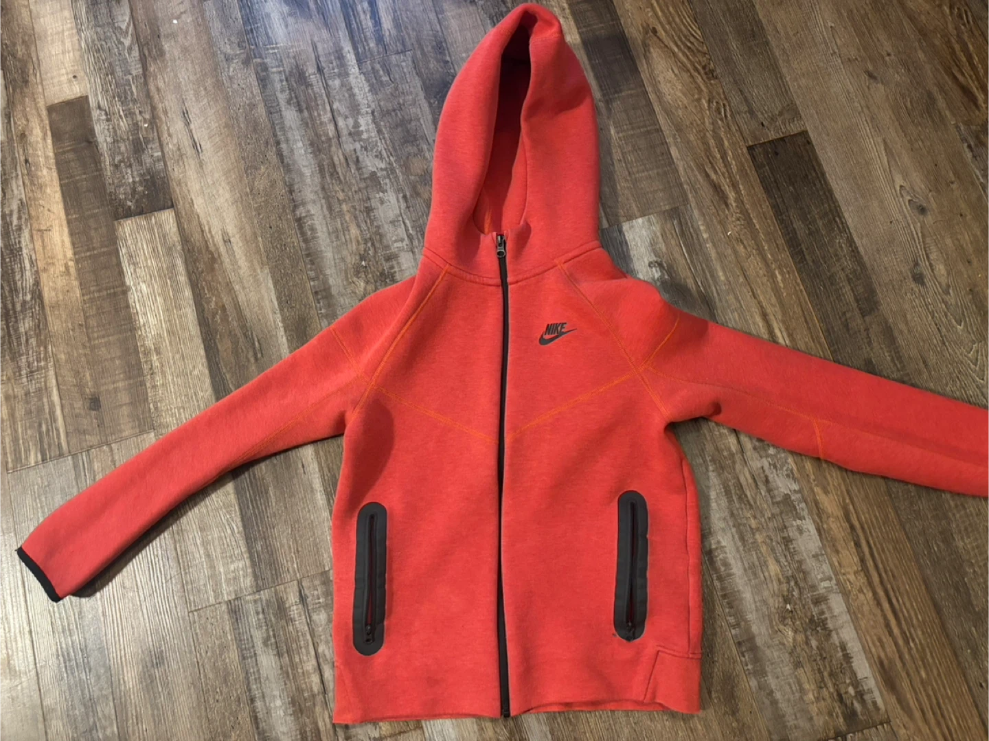 Nike Tech Fleece Hoodie - Youth Size 5 - photo 2