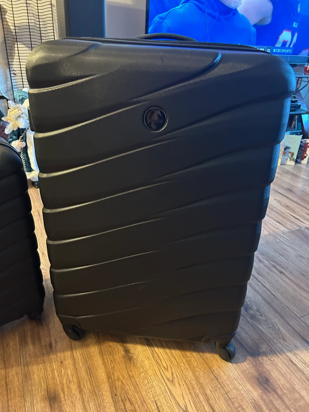 Suitcases - photo 2