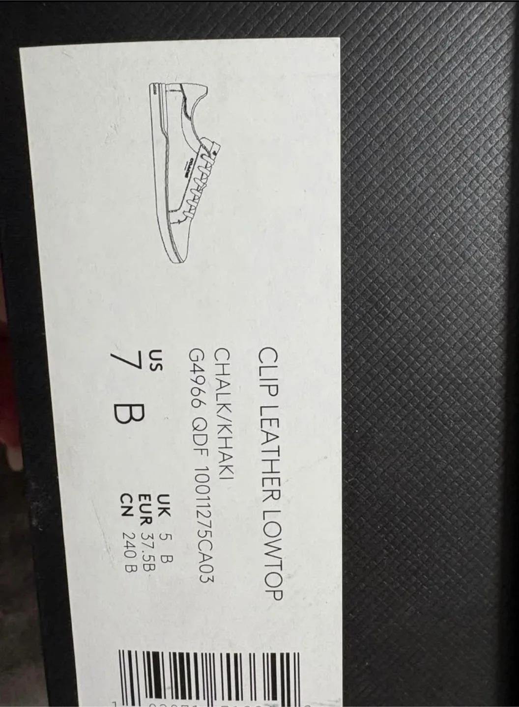 Coach Clip Leather Lowtop Sneakers Size 7 image indicator(4)