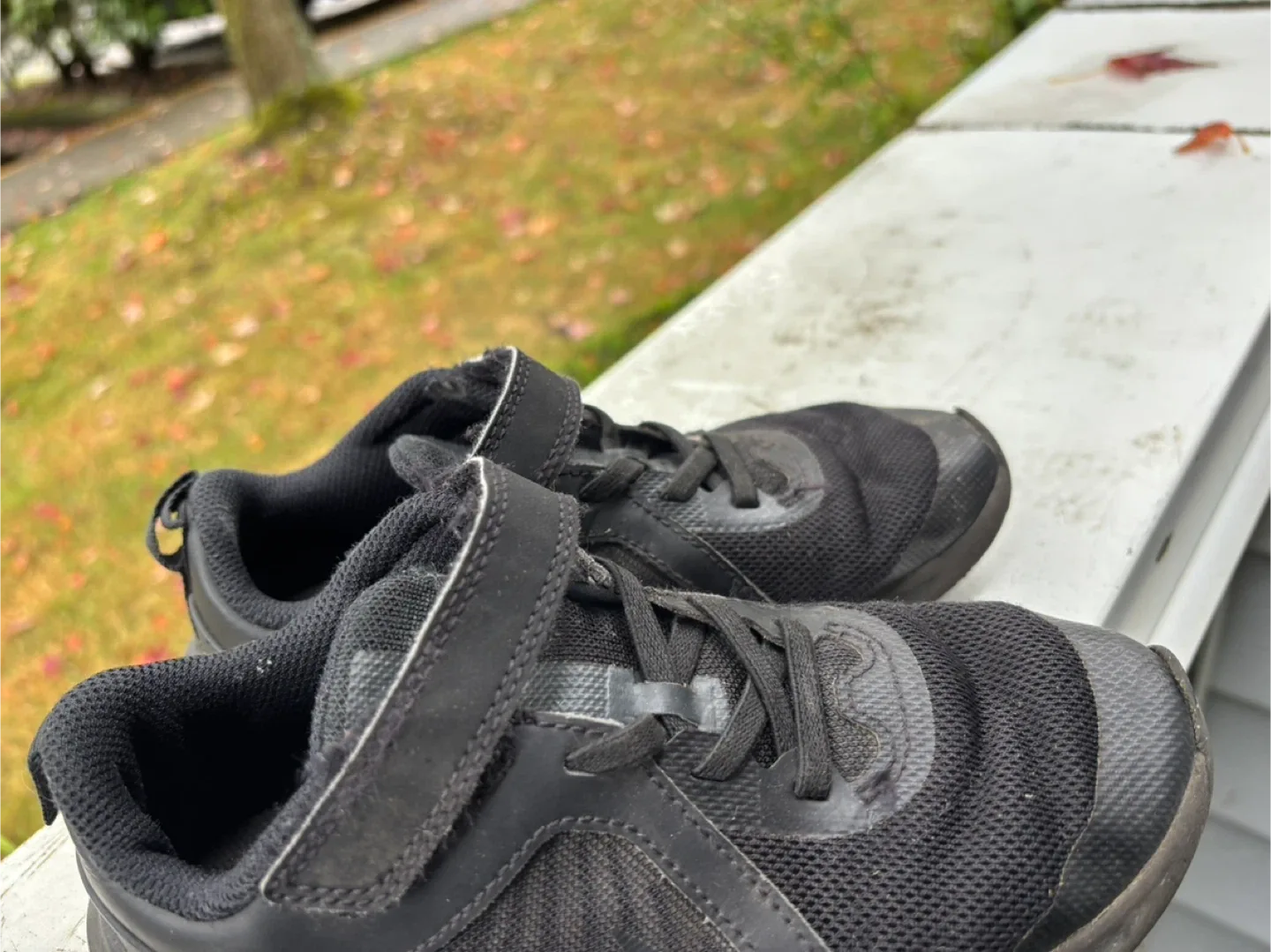 Adidas & Nike Kids' Black Sneakers - Size 13C image indicator(3)