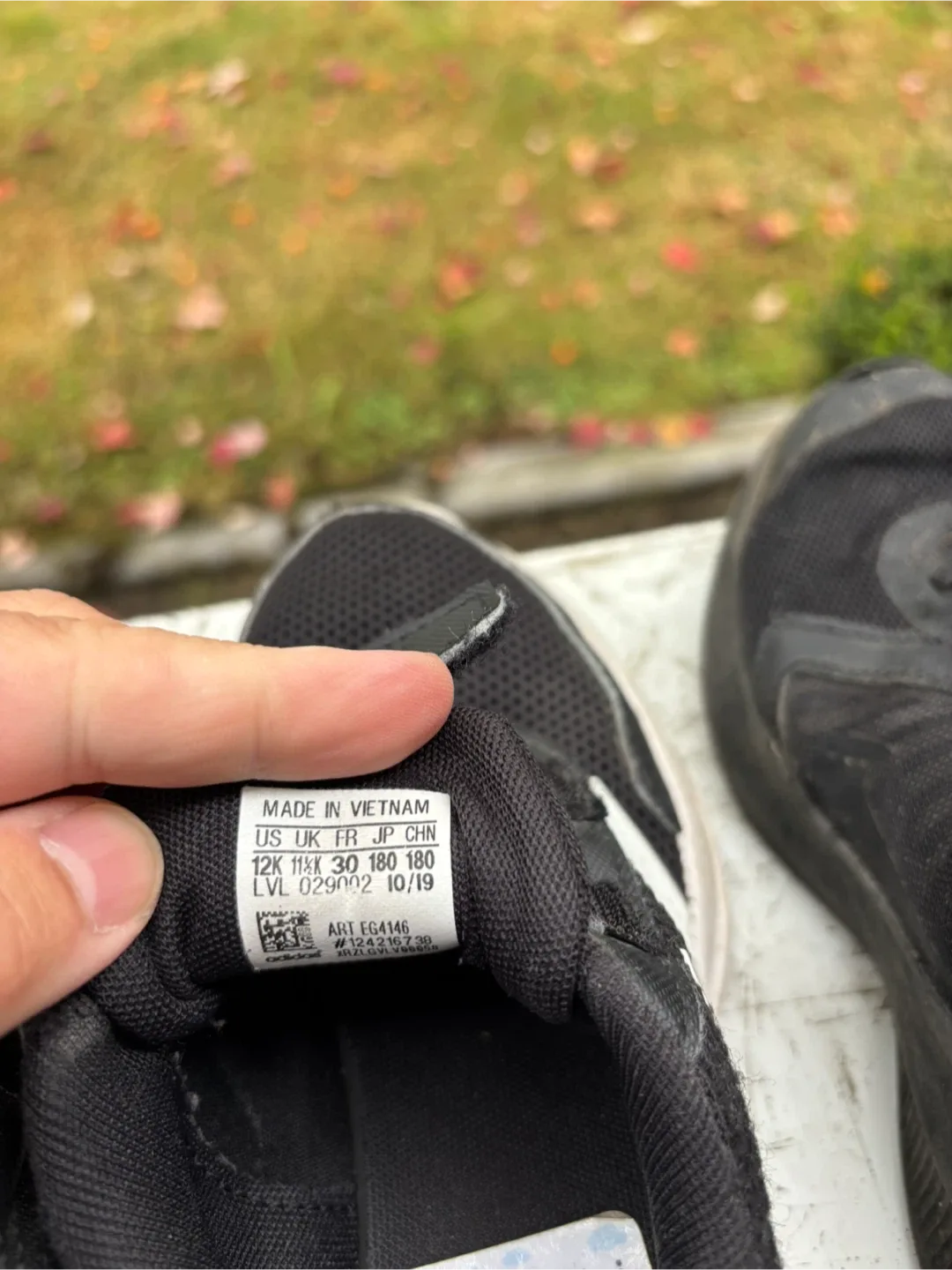 Adidas & Nike Kids' Black Sneakers - Size 13C image indicator(6)