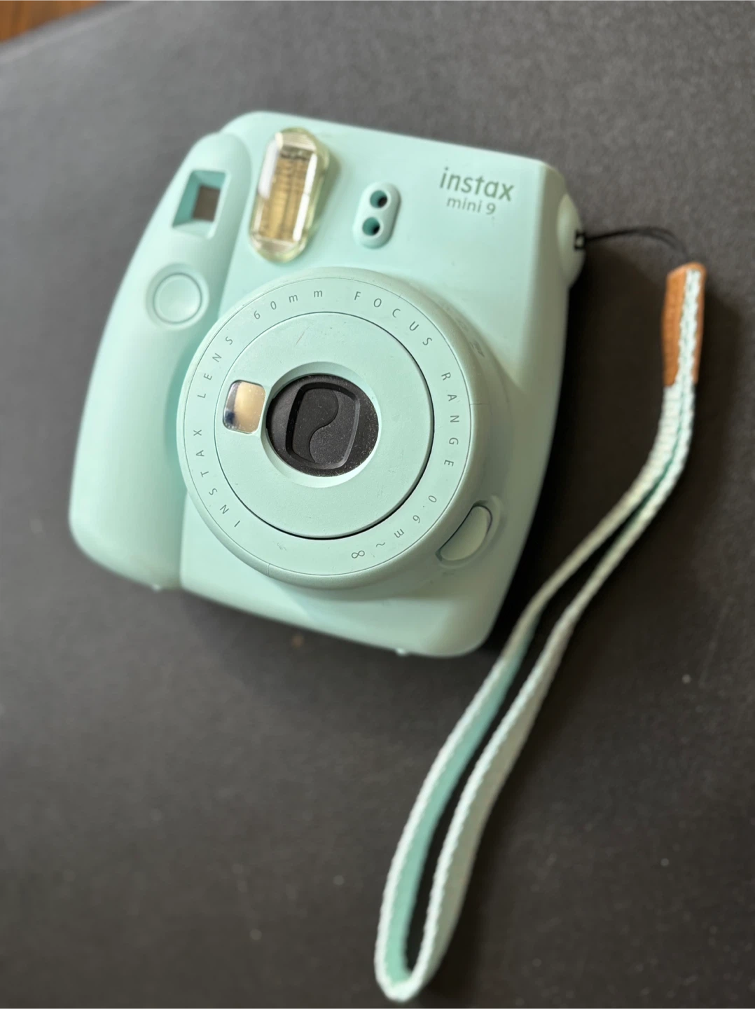 Fujifilm Instax Mini 9 Instant Camera - Mint Green - photo 3