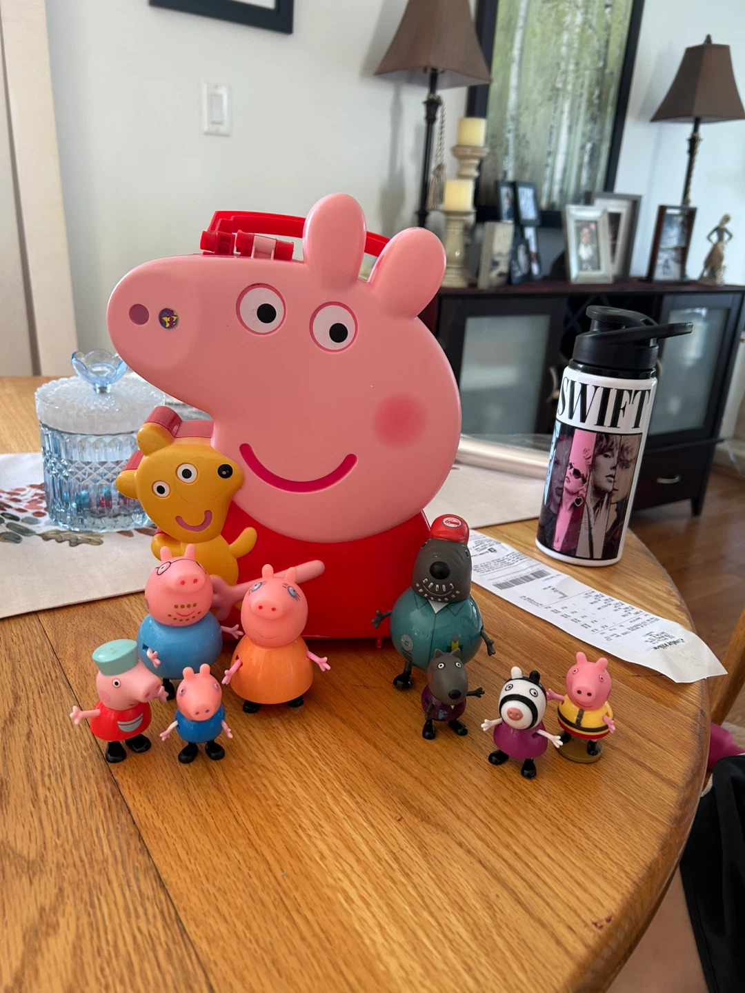 Peppa Pig Carry Case with Figures