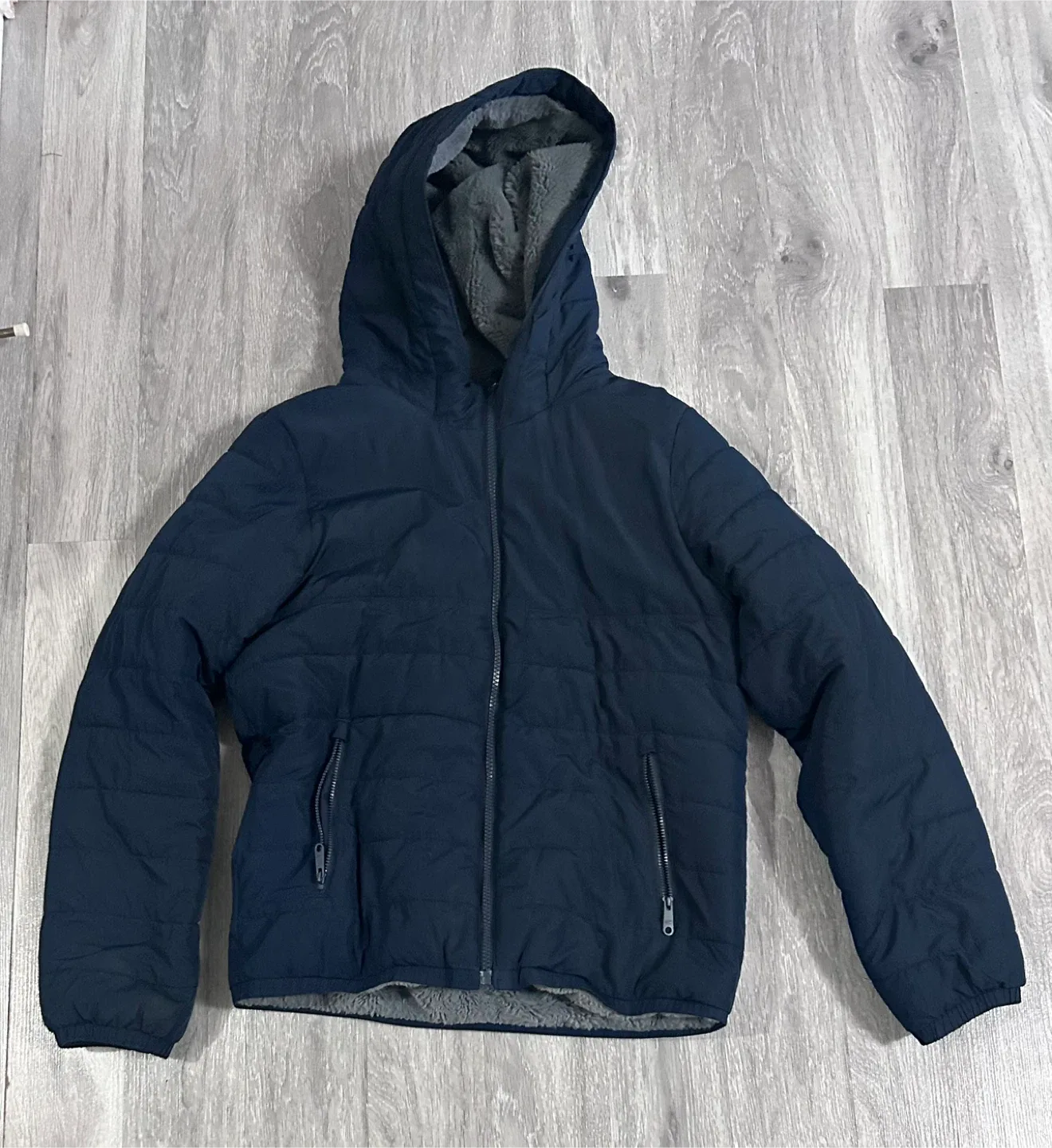 Abercrombie Kids Puffer Jacket - Size 13/14 image indicator(2)