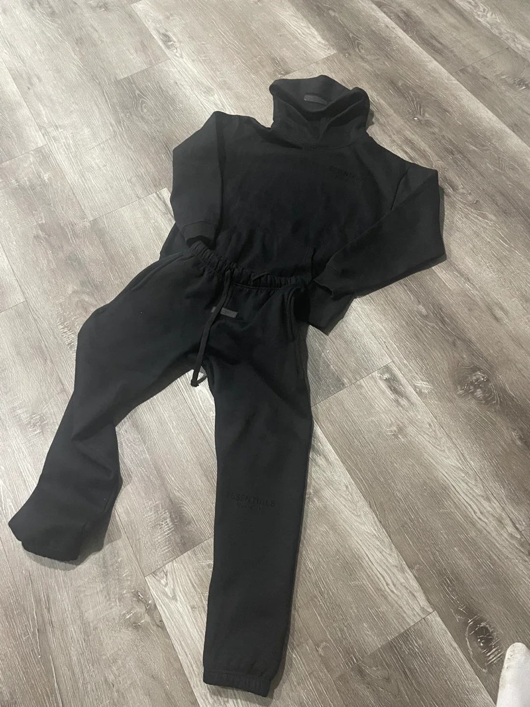 Essentials Fear of God Black Hoodie & Sweatpants Set