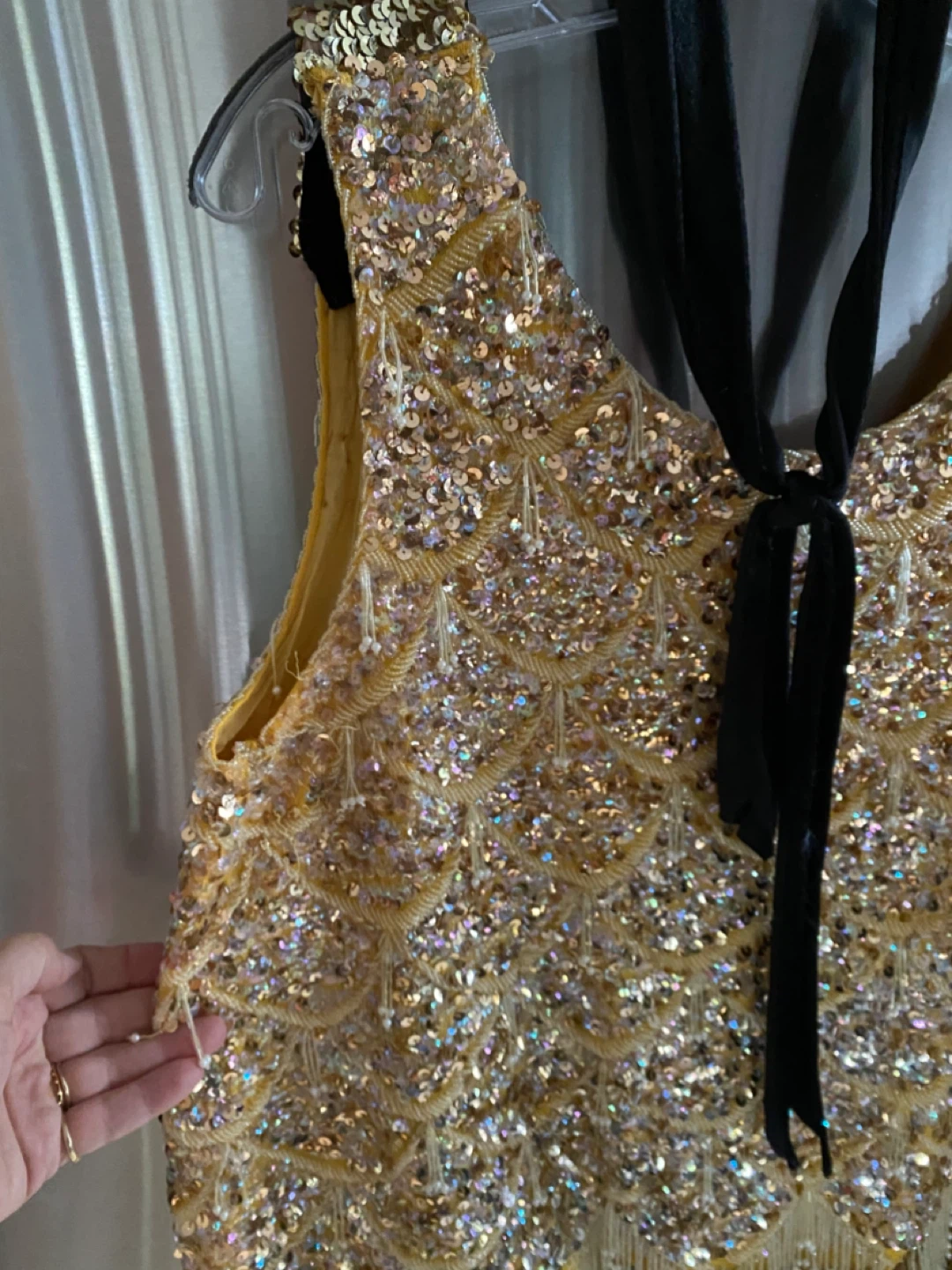 Halloween dress-Sequin & Velvet Dress - Gold & Black - photo 2