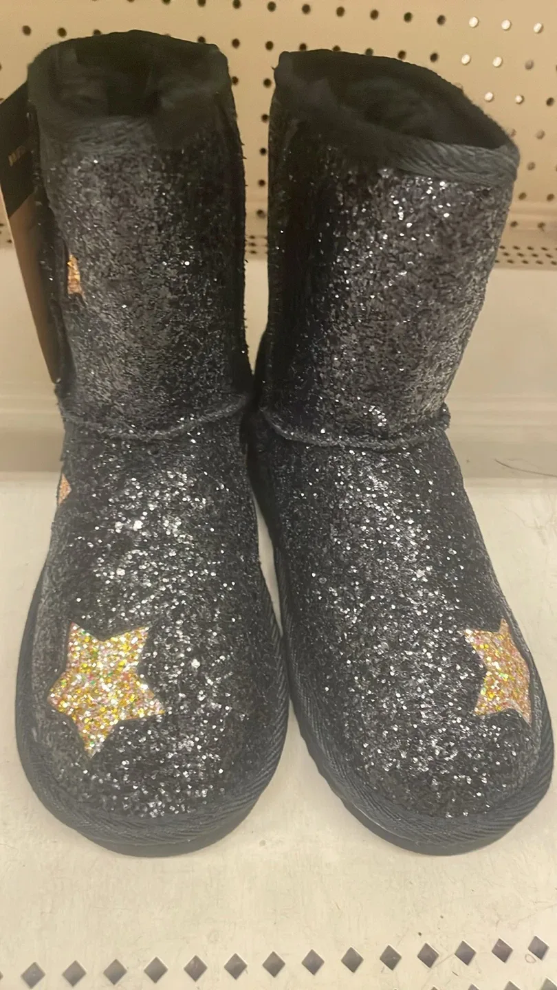 Sparkly Black Winter Boots with Gold Stars image indicator(2)