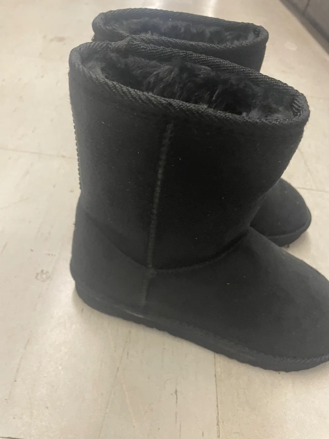 Black Winter Boots, Size 13 image indicator(2)