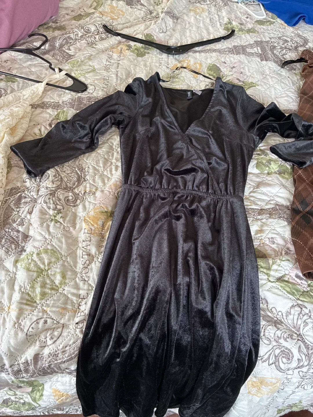 H&M Divided Black Dress - Size US 0 image indicator(4)