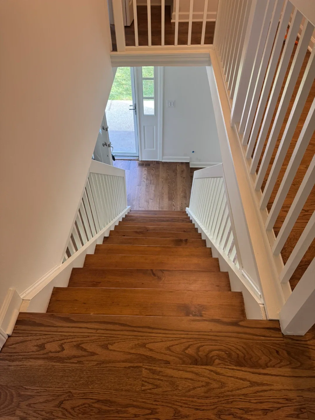 Hardwood flooring Chicago thumbnail