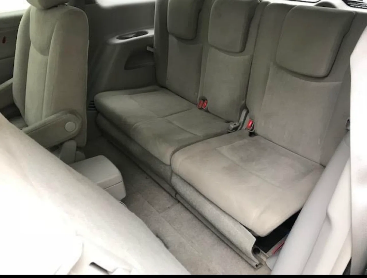 Nissan Quest Minivan image indicator(9)