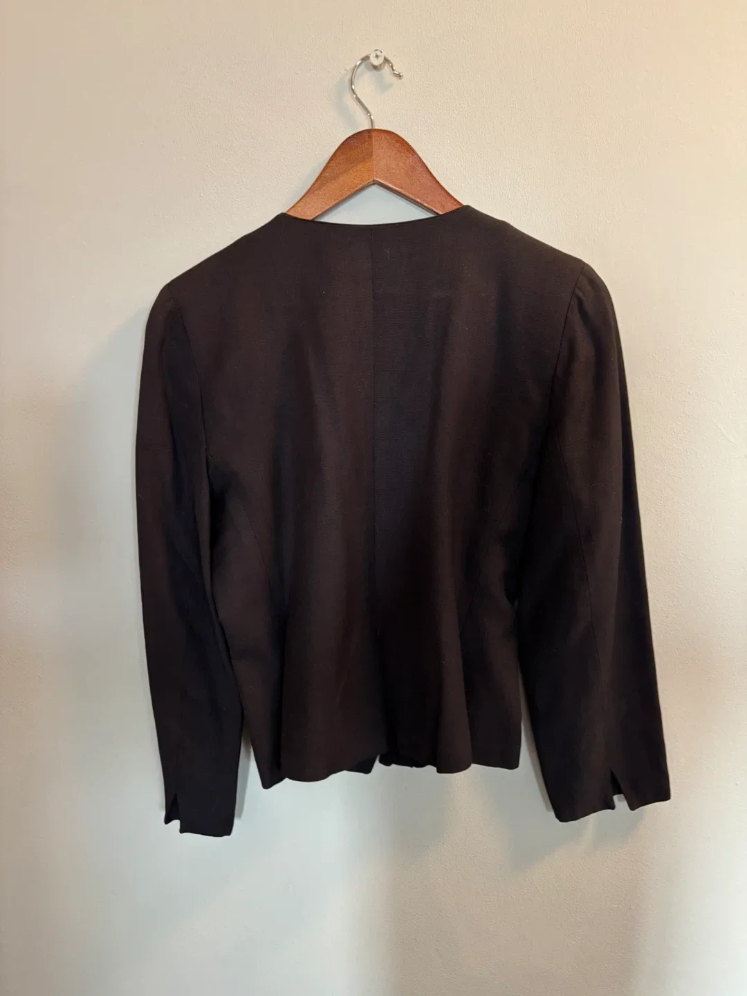 Vintage (1980-1990) Christian Dior black Blazer (The Suit) image indicator(3)