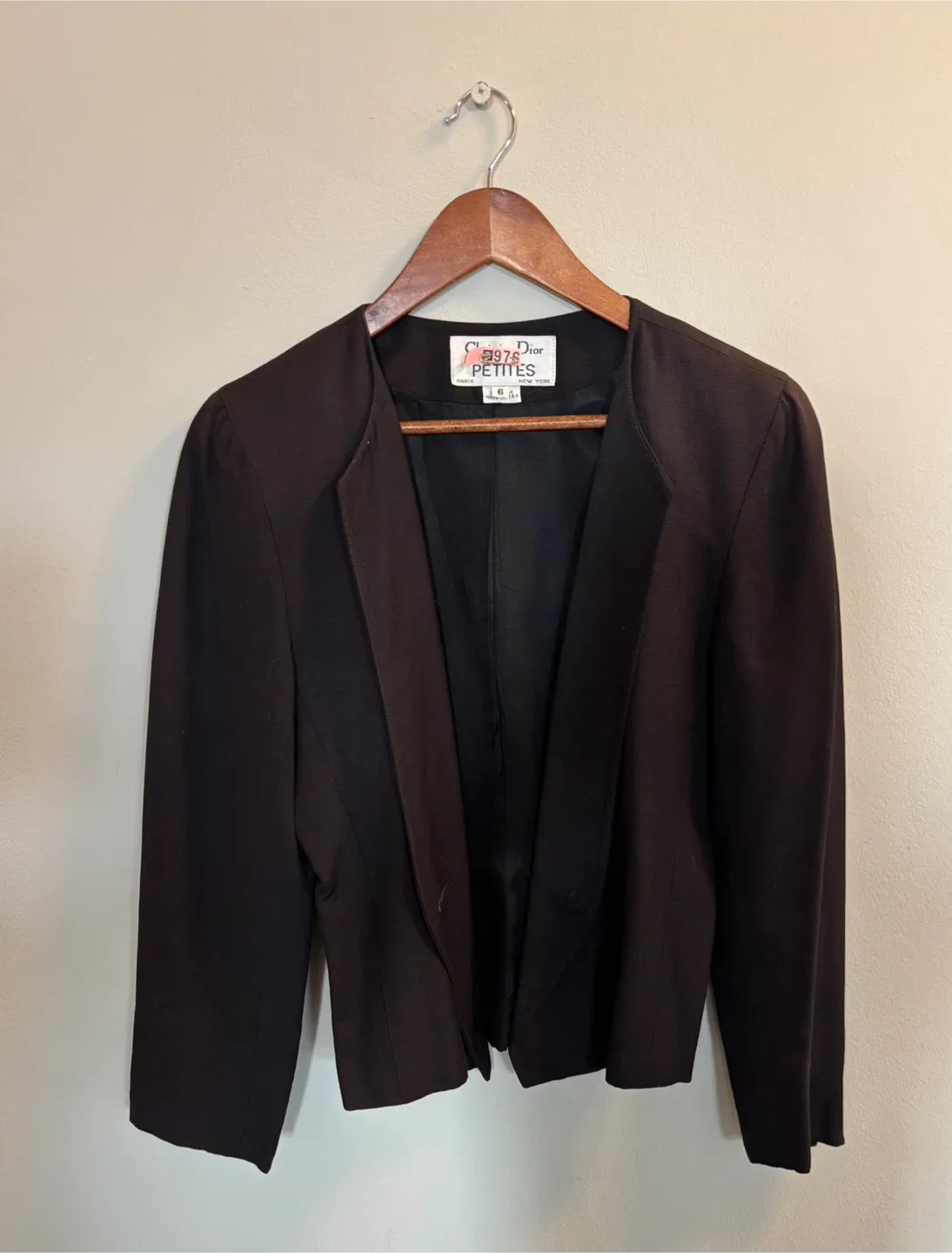 Vintage (1980-1990) Christian Dior black Blazer (The Suit) image indicator(5)