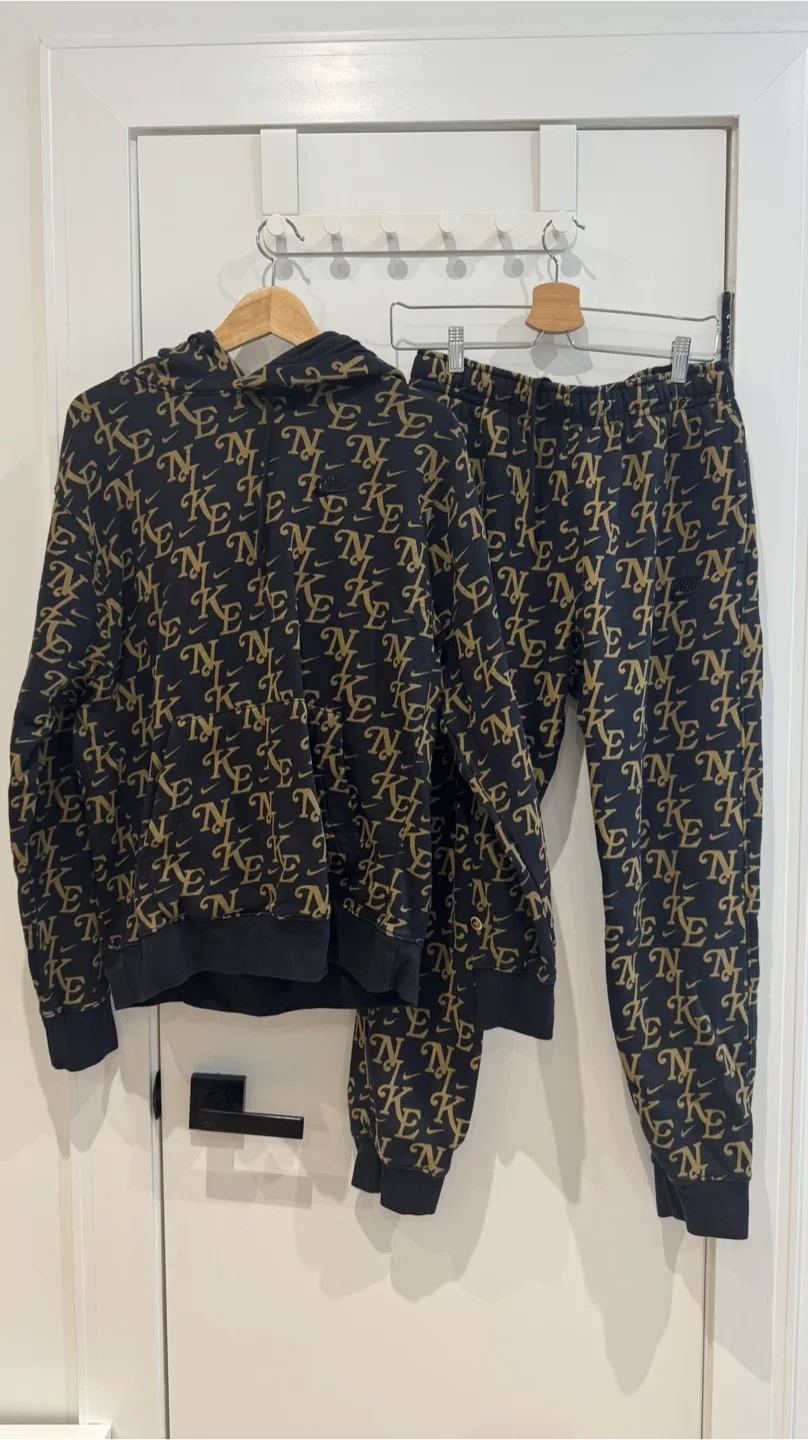 Men’s Nike Hoodie & Pant Set - Black & Gold thumbnail