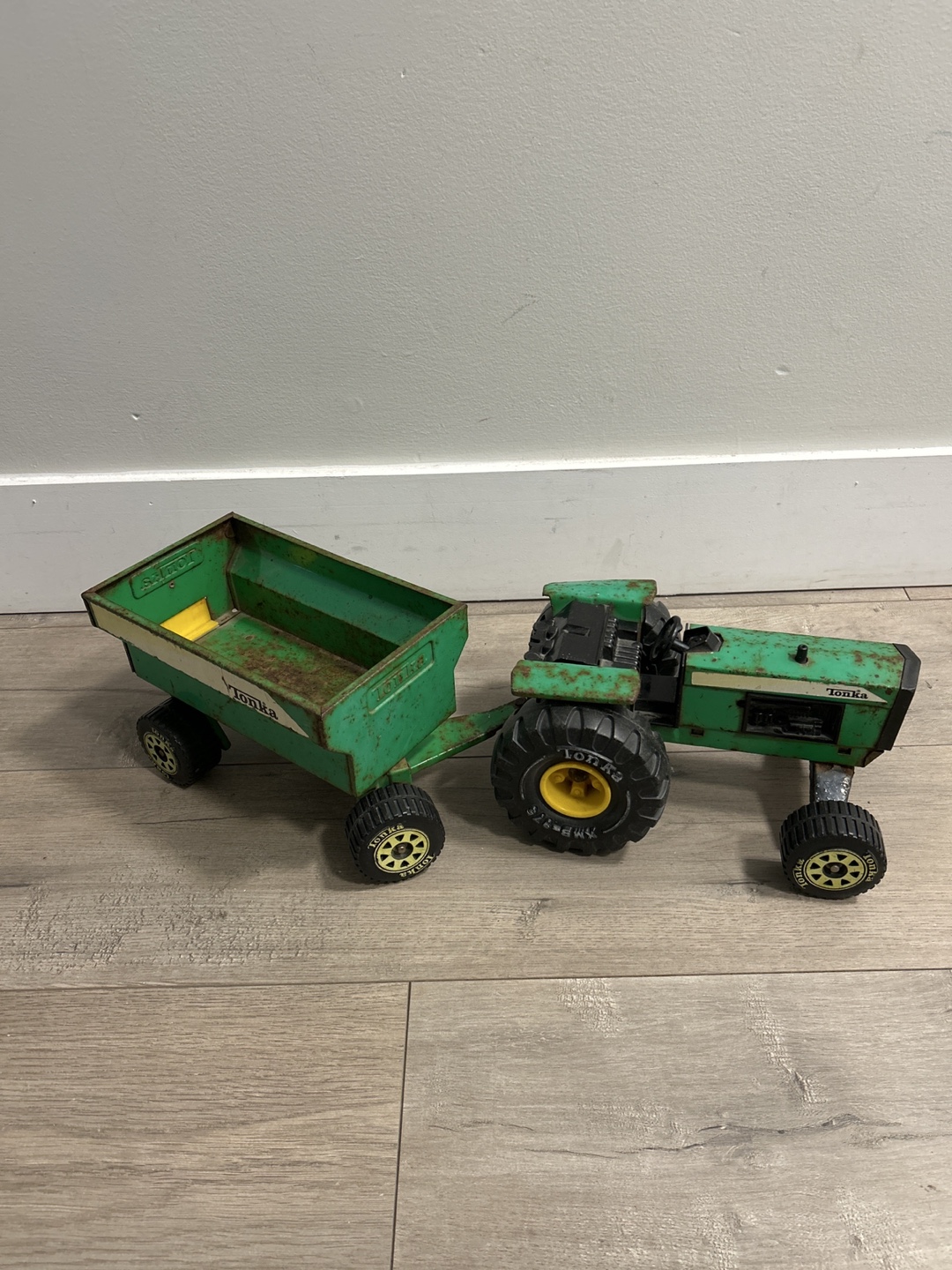 Vintage Tonka Tractor & Trailer Set - photo 3