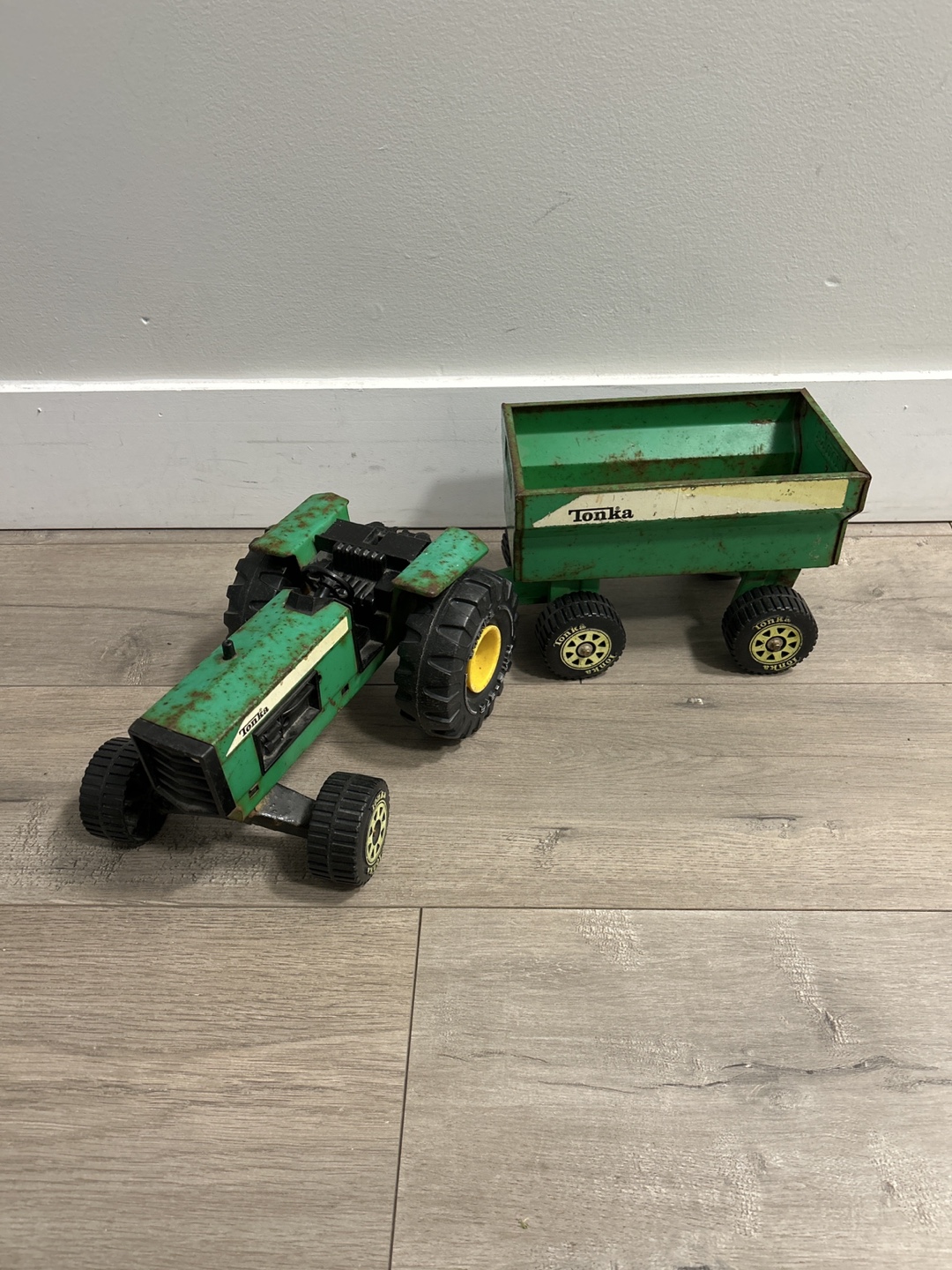 Vintage Tonka Tractor & Trailer Set - photo 2