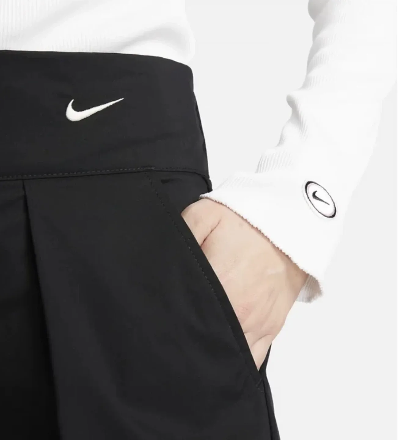 Nike Sportswear Women's Collection Woven Trouser Pants image indicator(6)