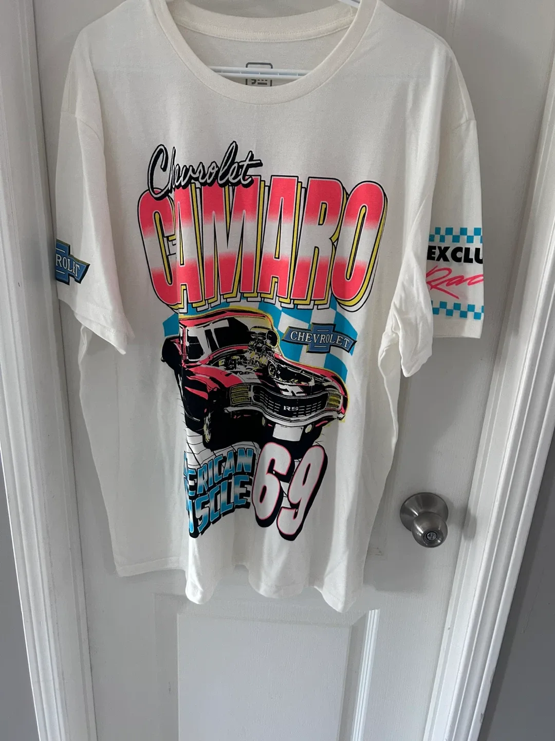 Chevrolet Camaro T-Shirt image indicator(2)