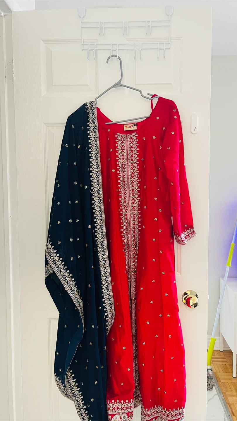 Dark pink Salwar Kameez Suit