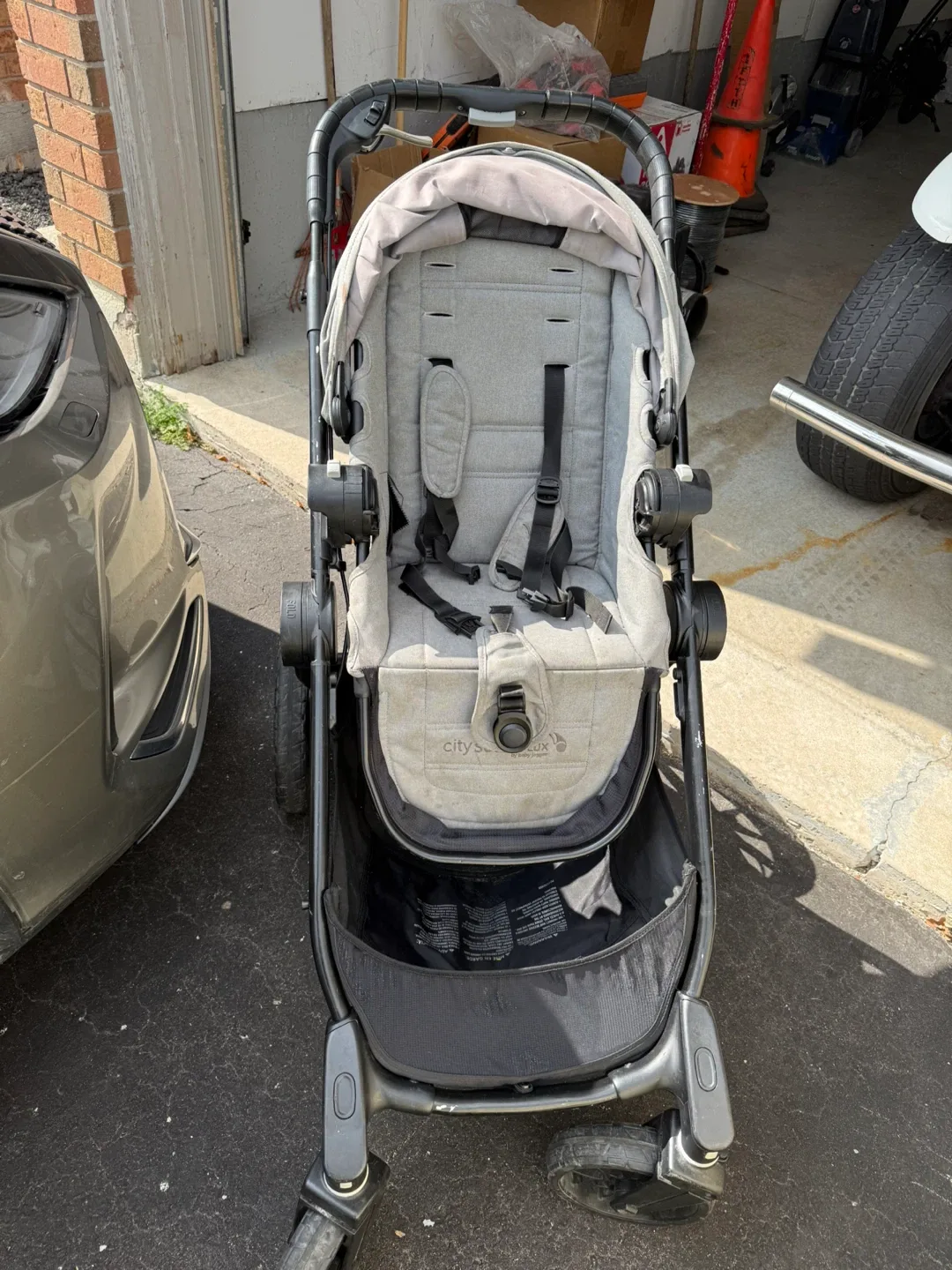 City Select LUX Stroller - Great Condition! image indicator(4)