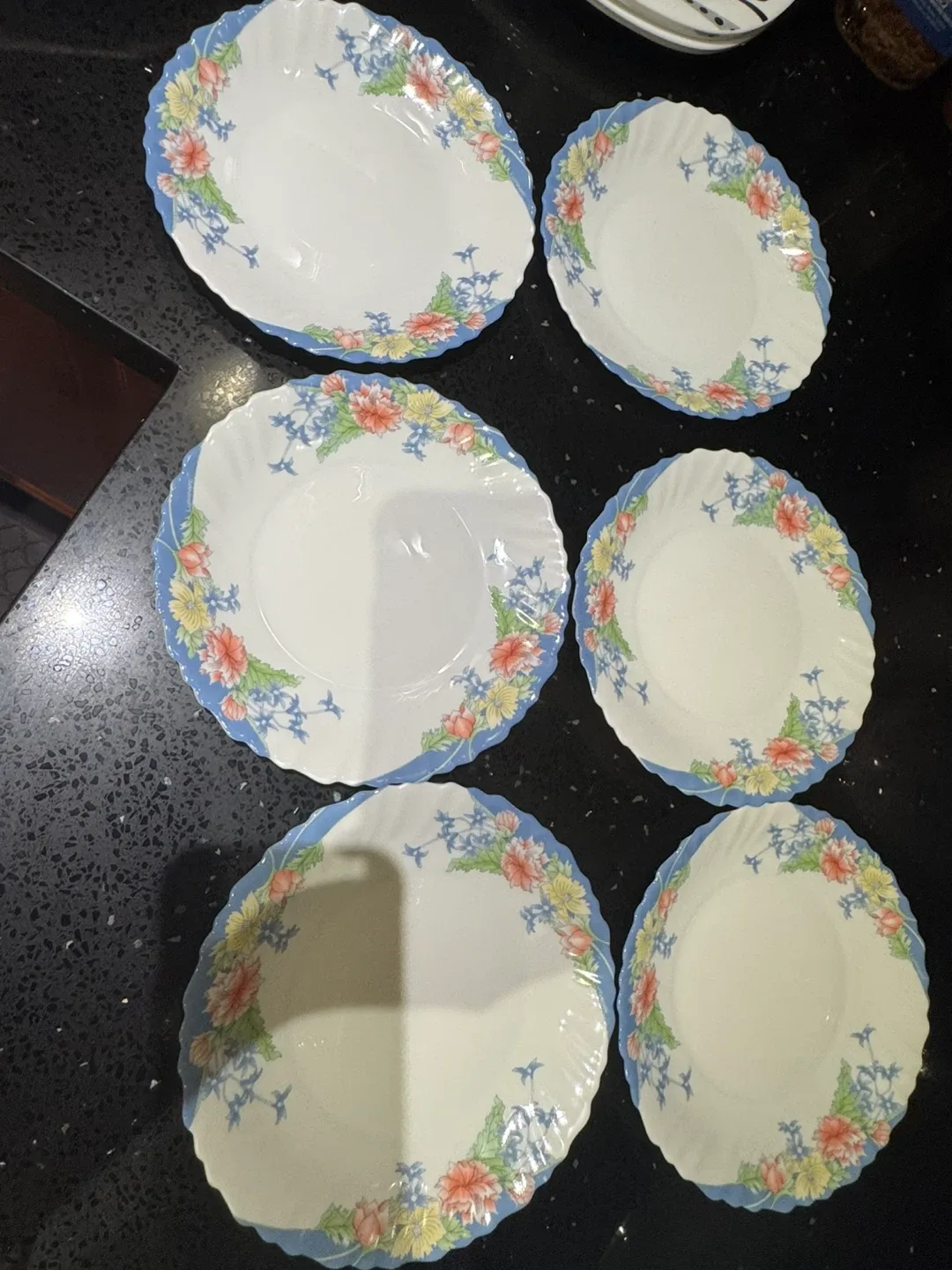 Luminarc Floral Dinner Plates - Set of 6 thumbnail
