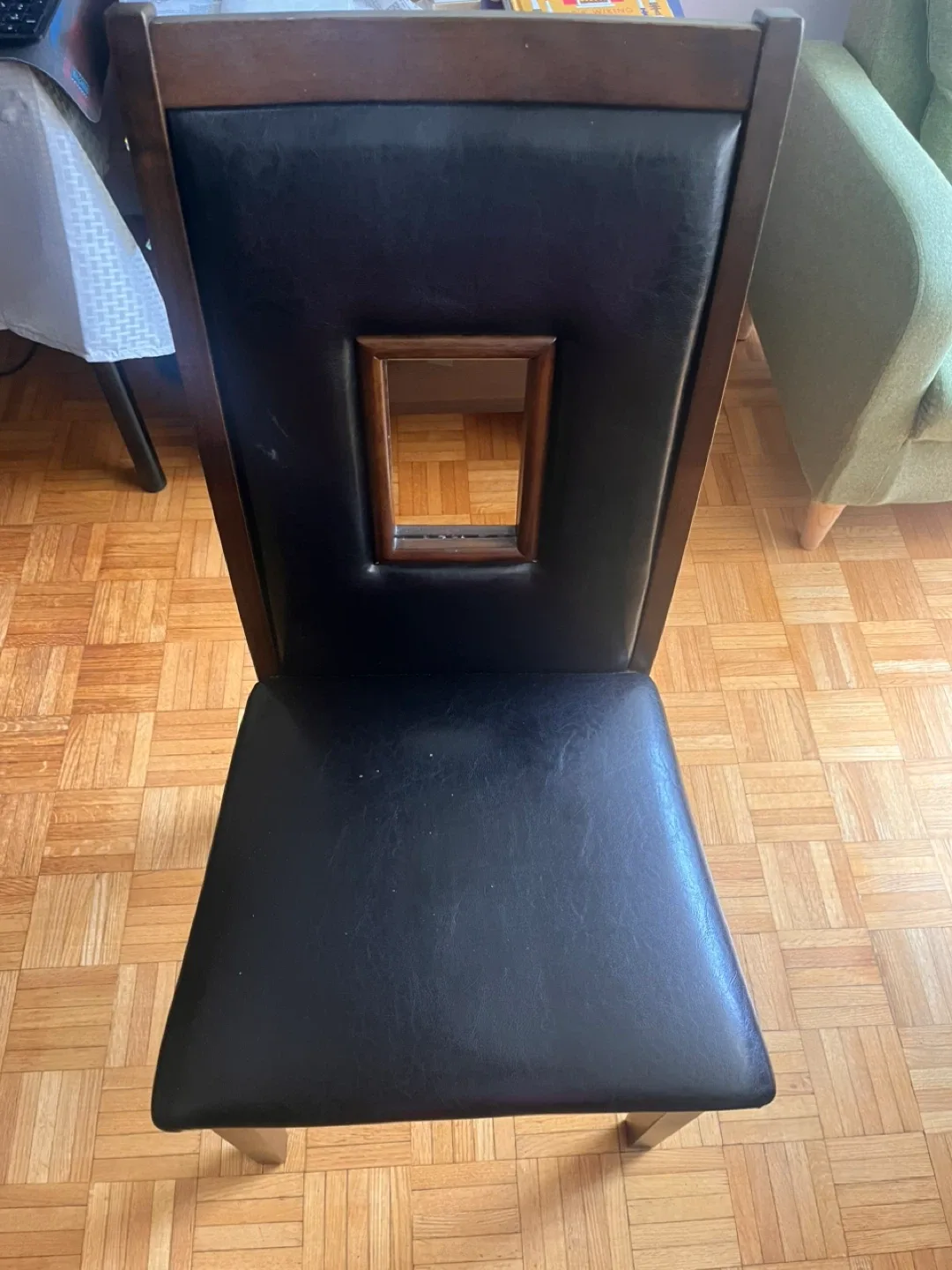 Set of 4 Dining Chairs - Dark Wood & Black Leather thumbnail