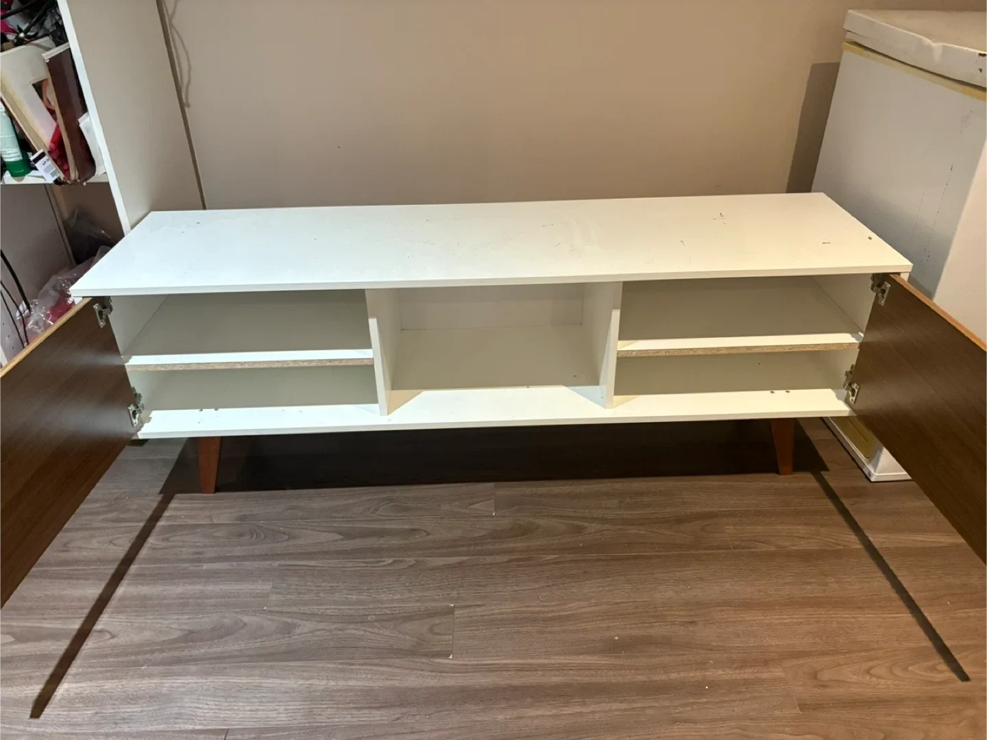 White & Wood TV Stand image indicator(2)