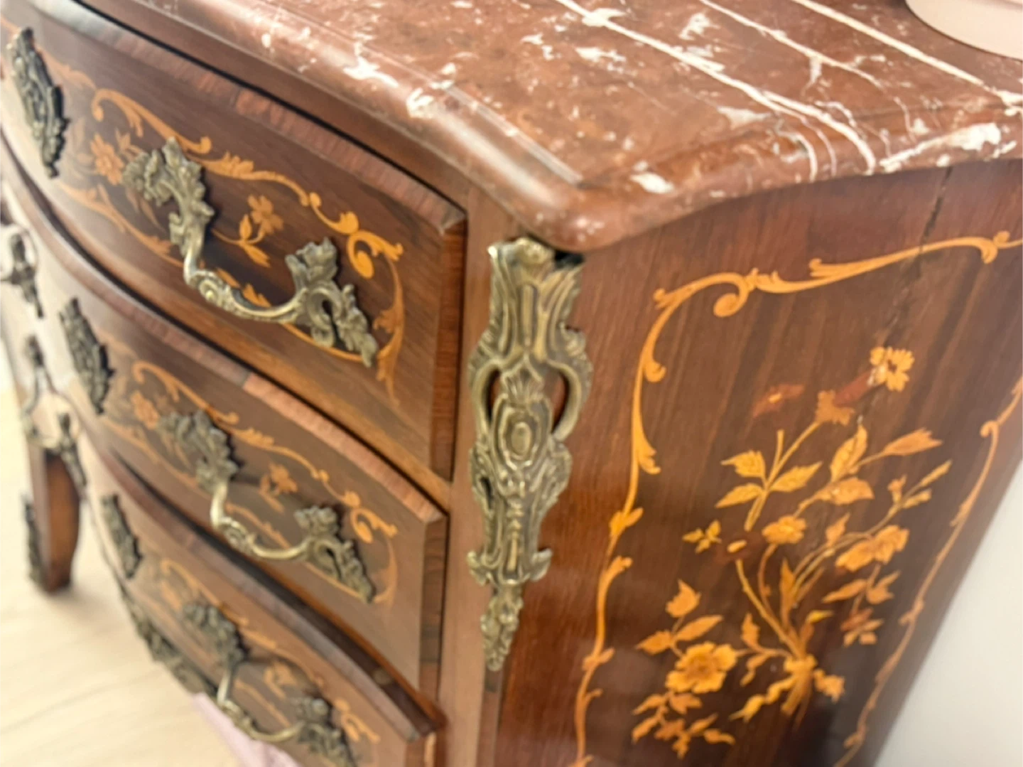 19th Century French Louis XV Style Commode - photo 2