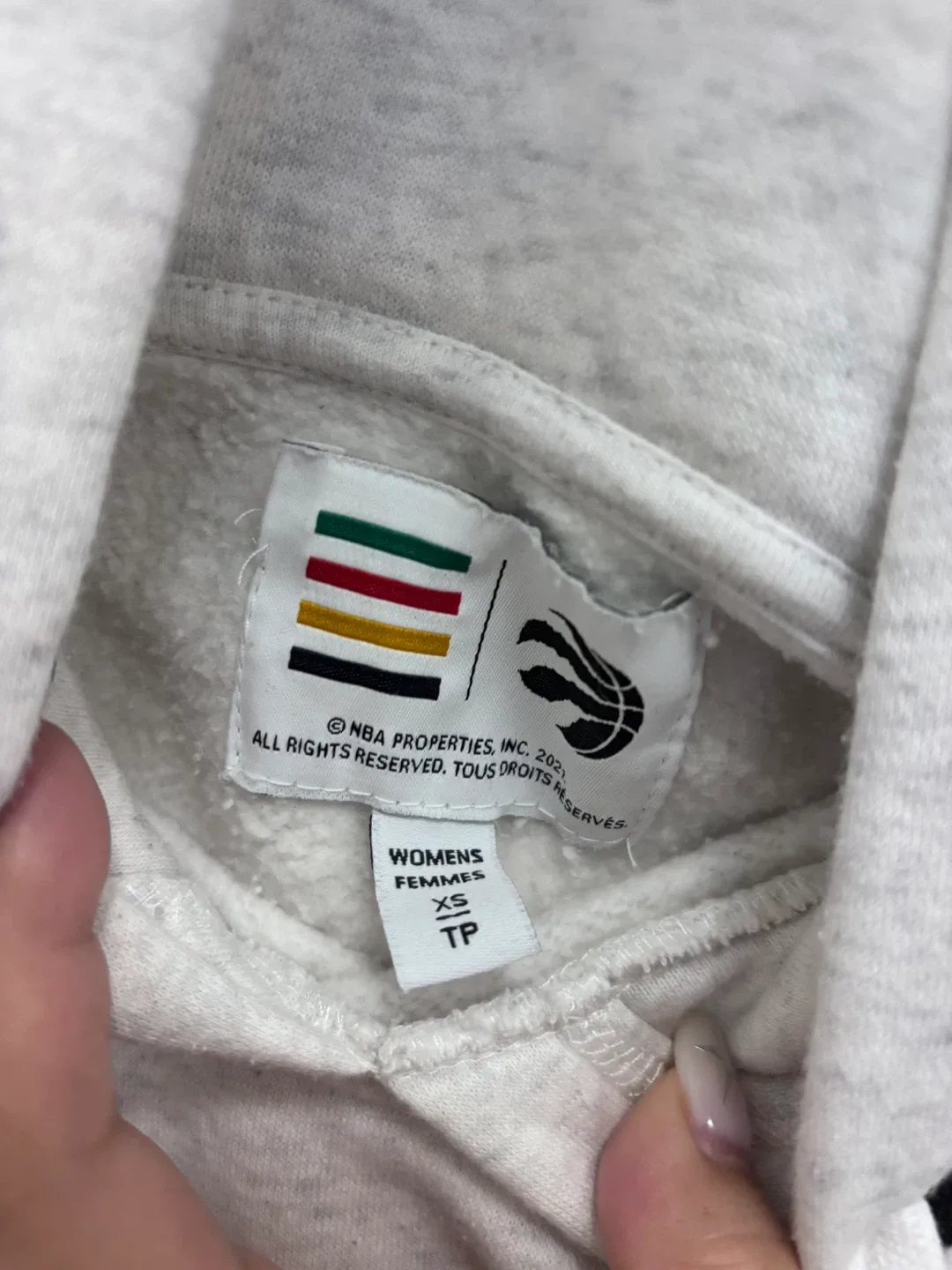 Toronto Raptors NBA Hoodie - Women's XS image indicator(3)