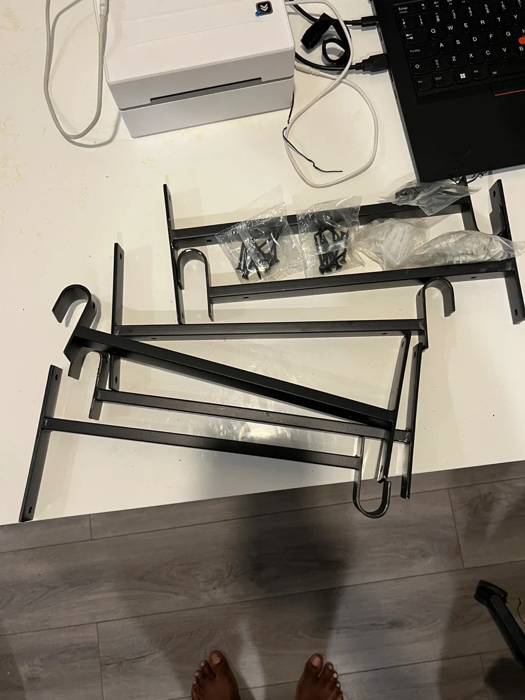 Black Metal Shelf Brackets (Set of 3) image indicator(2)