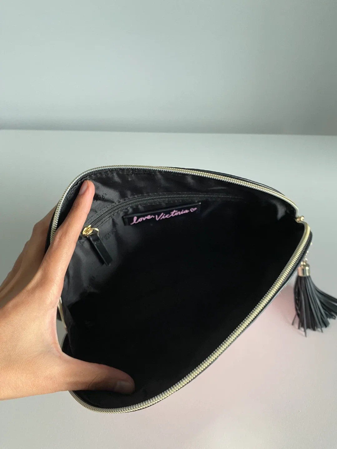 Victoria's Secret Pink Snake Skin Bag + FREE Tassel image indicator(5)