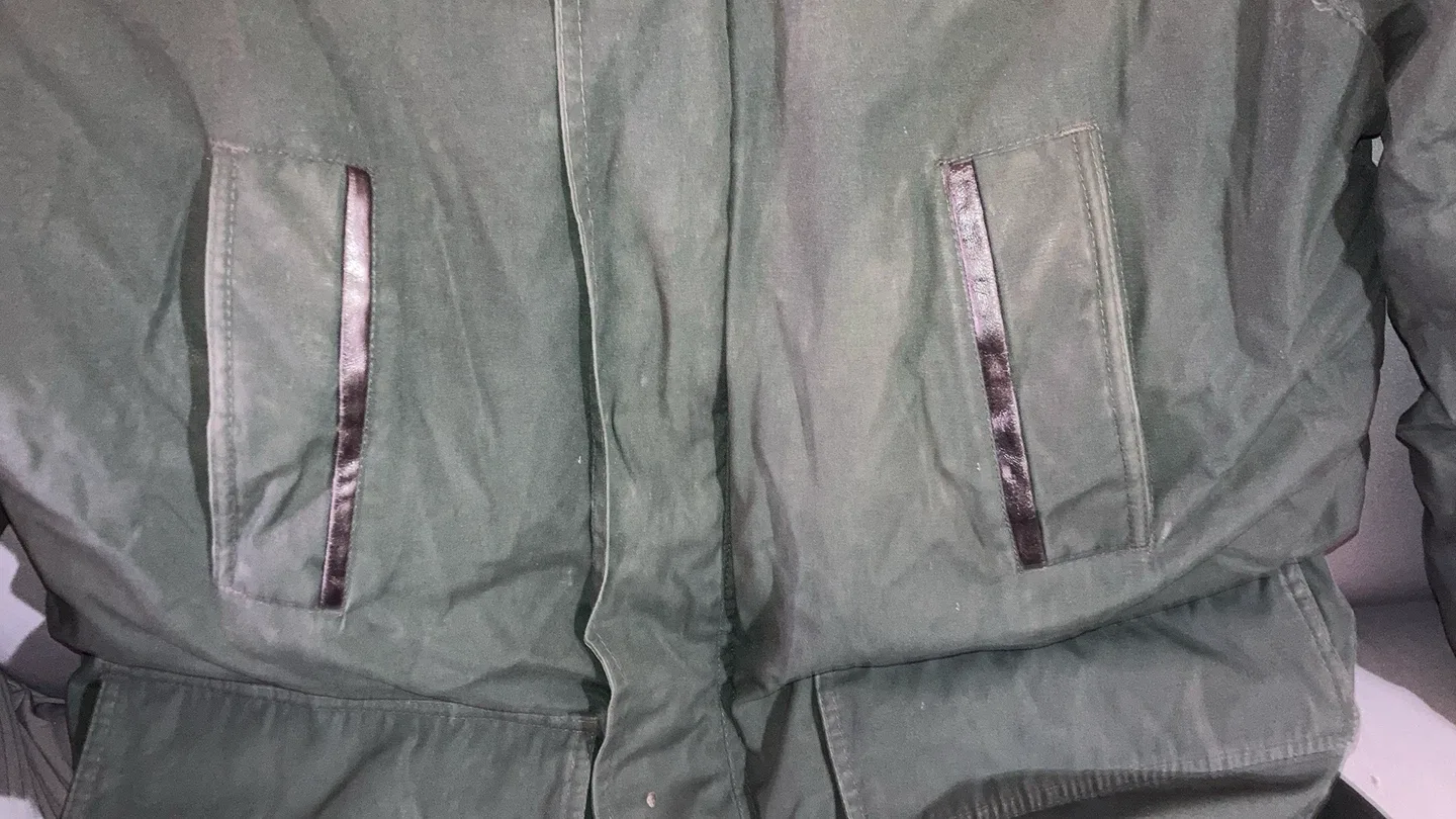 Retro Outdoor Down Parka - Size M image indicator(5)