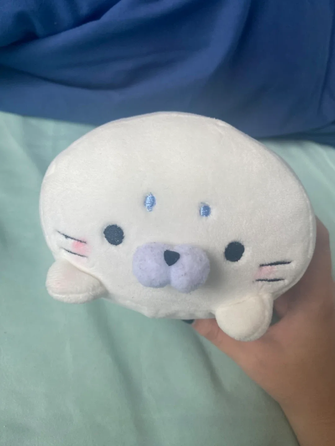 White Seal Plush image indicator(2)