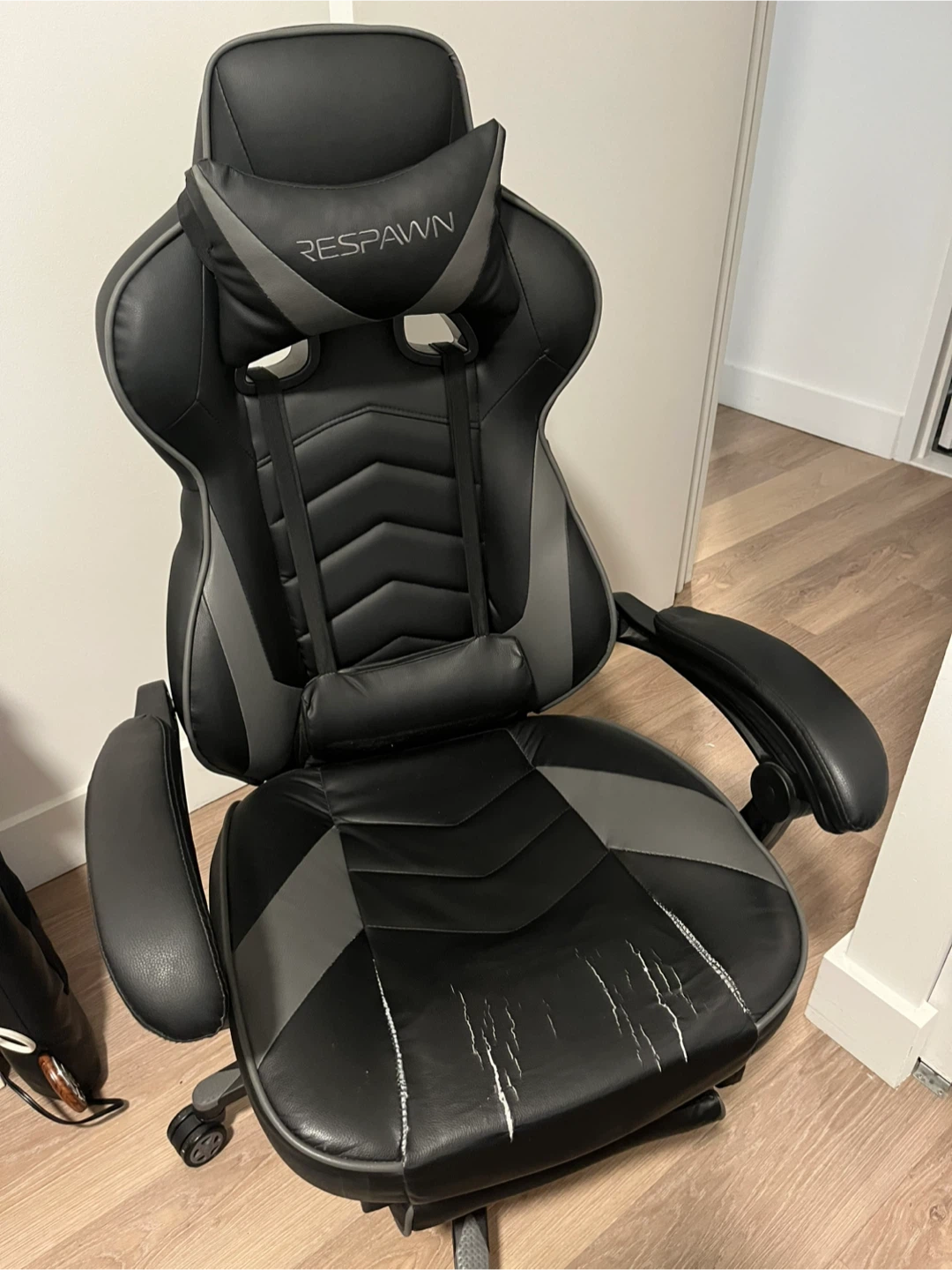 Respawn Gaming Chair - Black/Gray