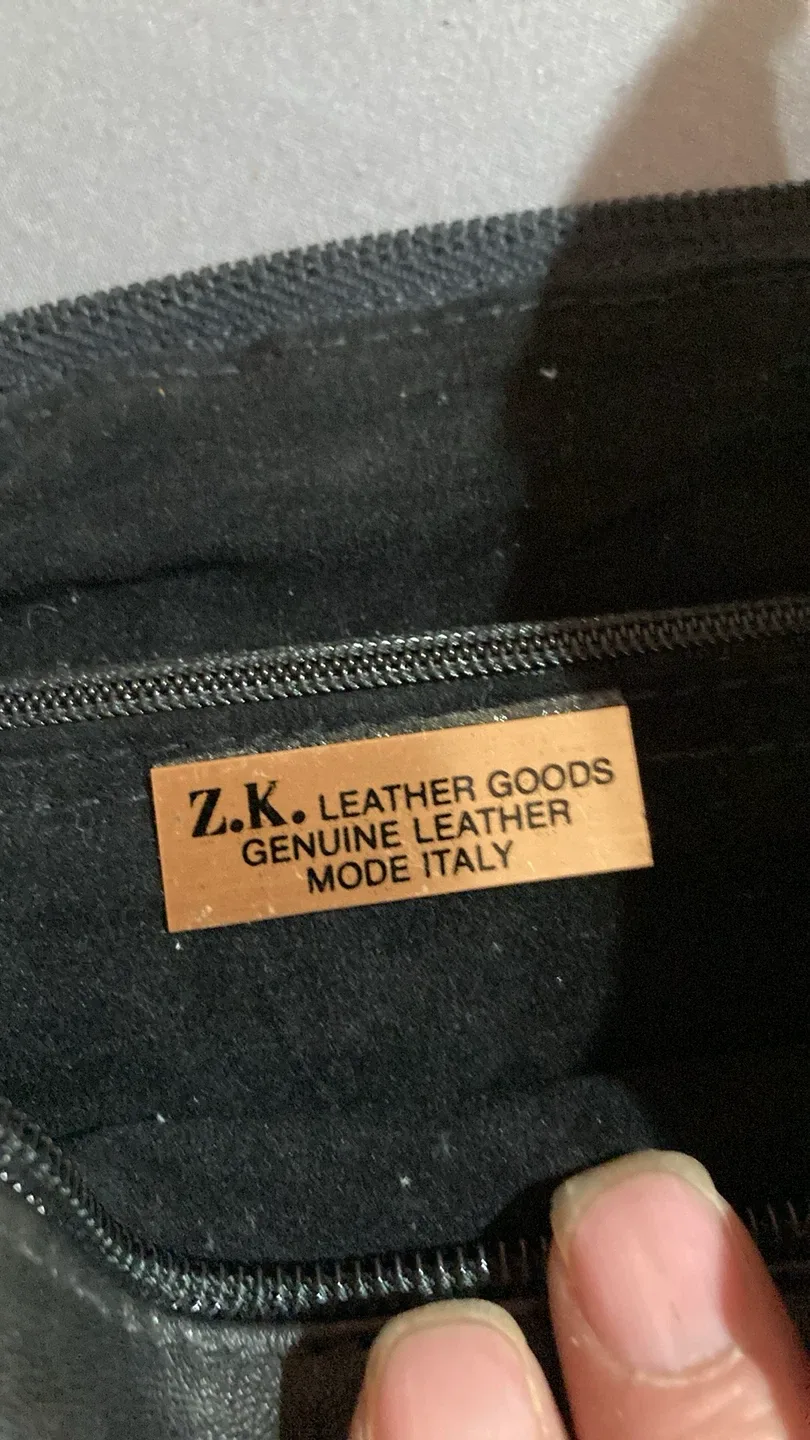 Z.K. Leather Goods Shoulder Bag image indicator(2)