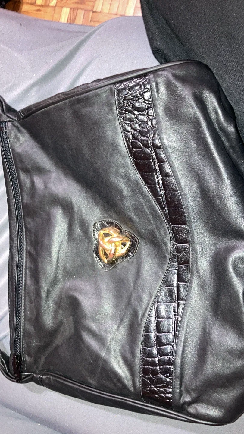 Z.K. Leather Goods Shoulder Bag image indicator(3)