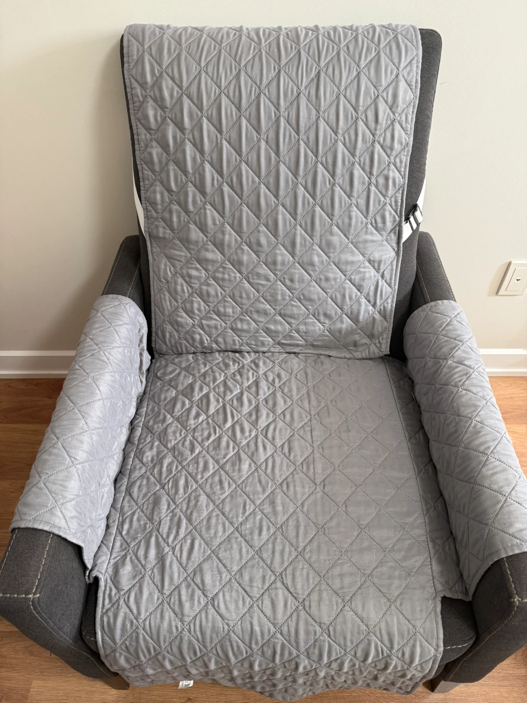 Grey Recliner Armchair - photo 3