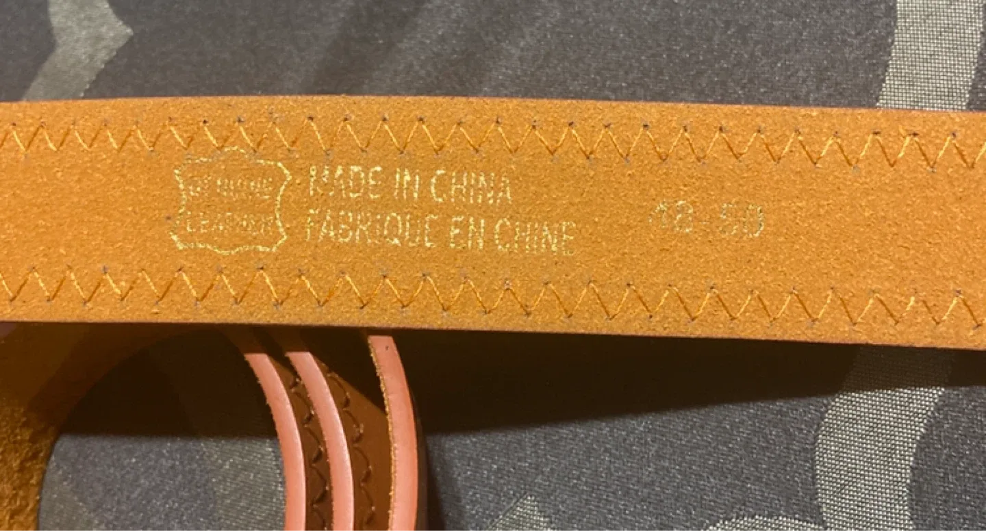 Men’s Leather Belt Size 48-50 image indicator(2)