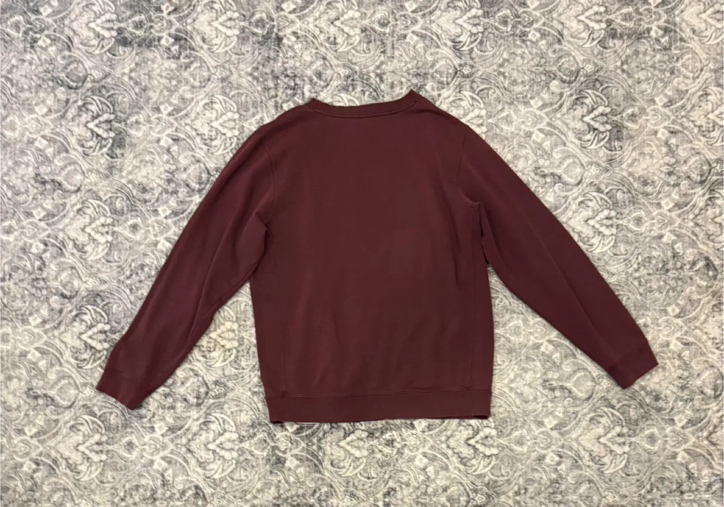 Diamond Supply Co. Burgundy Crewneck image indicator(2)