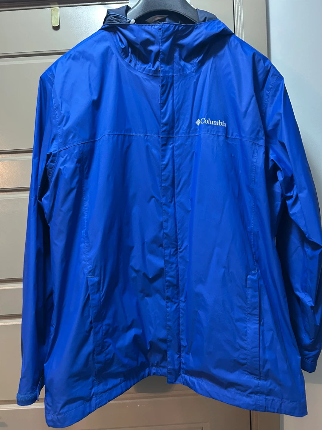 Columbia Blue Rain Jacket, Omni-Tech