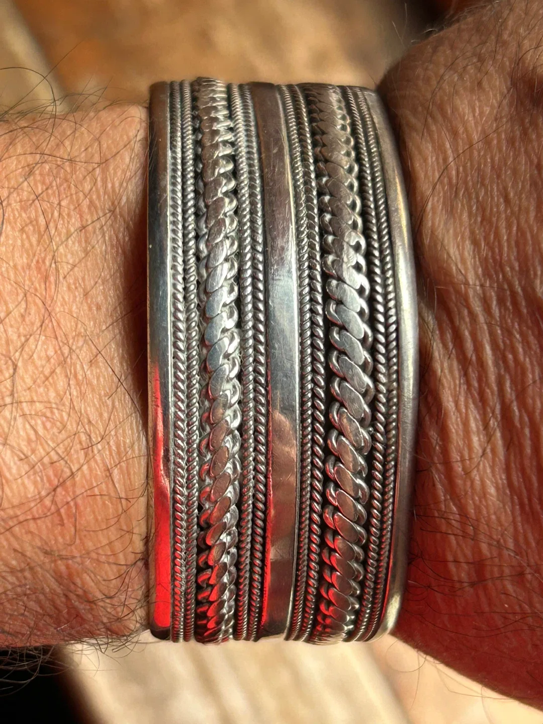 Sterling silver cuff bracelet 1 inch wide jewellery 51 grams image indicator(3)