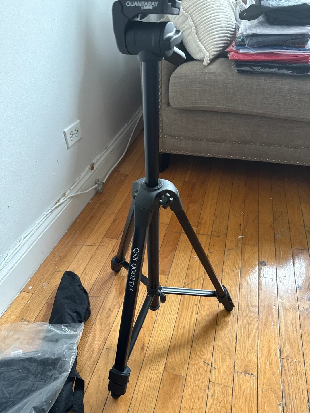Quantaray QSX-9002TM Tripod thumbnail