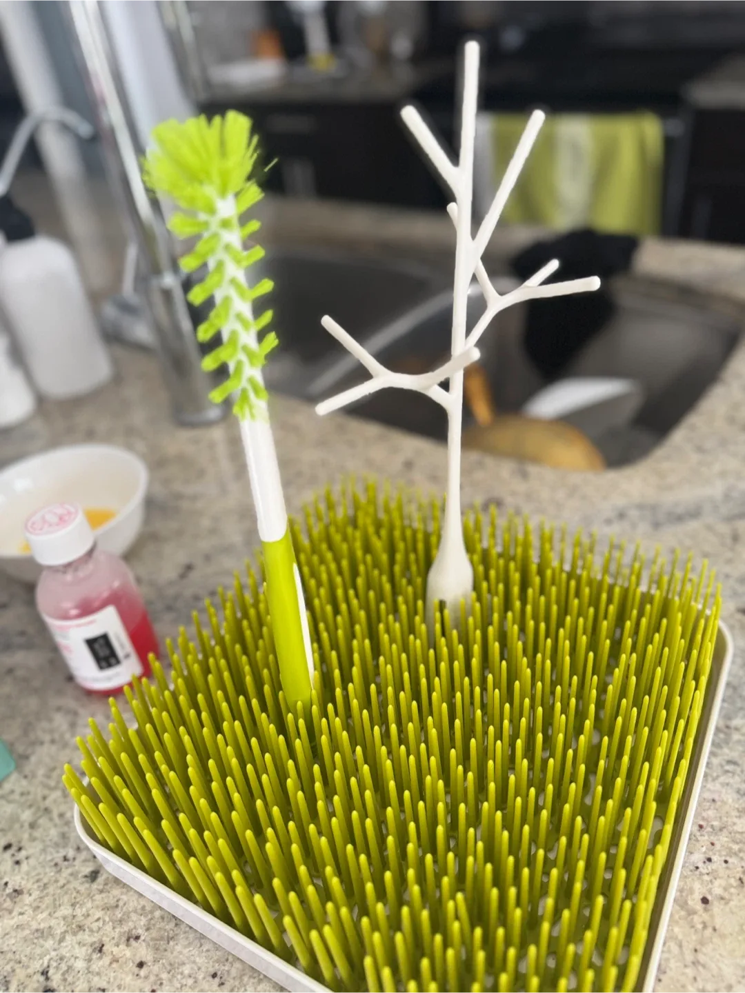 Boon Grass Countertop Drying Rack image indicator(2)