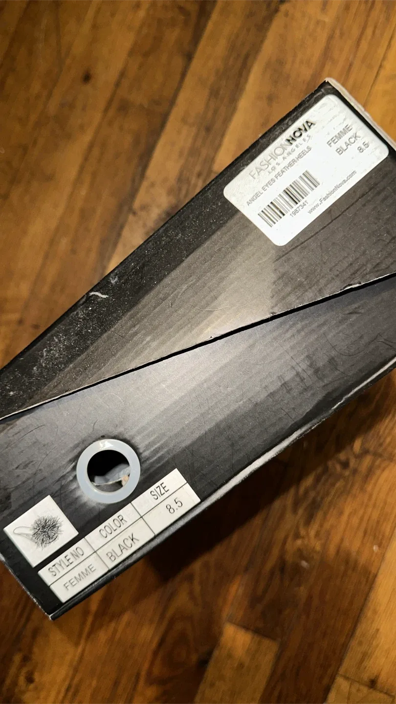 Fashion Nova Angel Eyes Feather Heels, Size 8.5 image indicator(3)