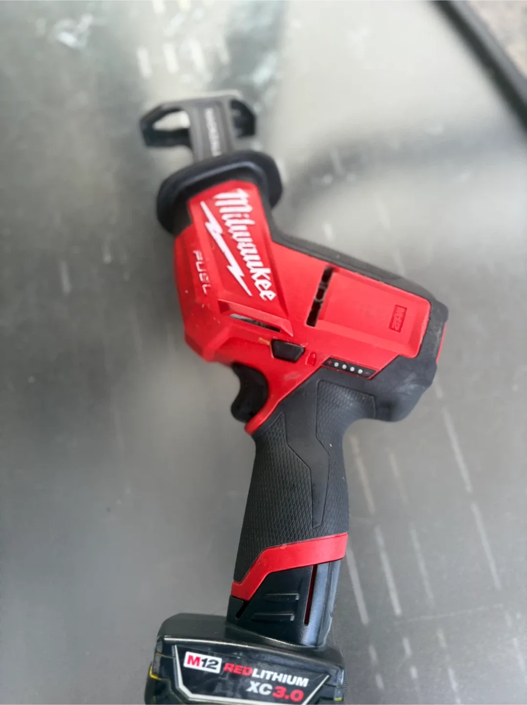 Milwaukee Hackzall M12 Reciprocating Saw image indicator(4)