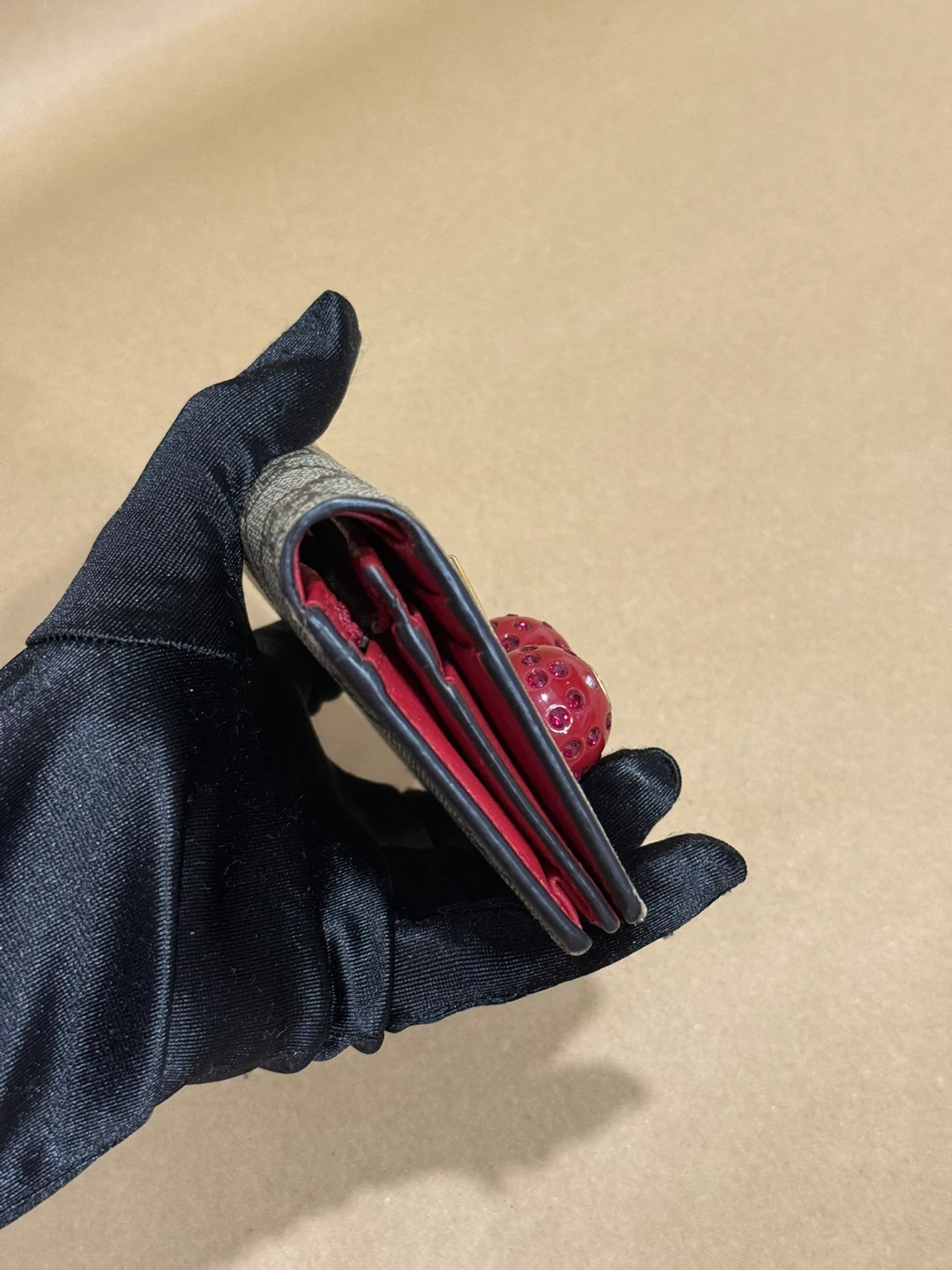 Gucci GG Marmont Cherry Wallet - photo 2