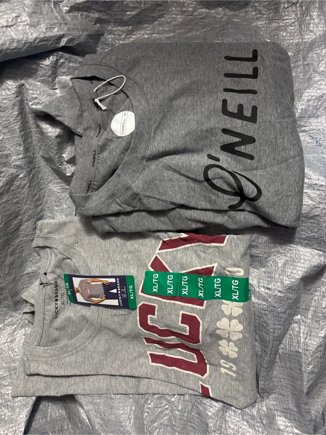 O'Neill & Lucky Brand XL T-Shirts - New thumbnail